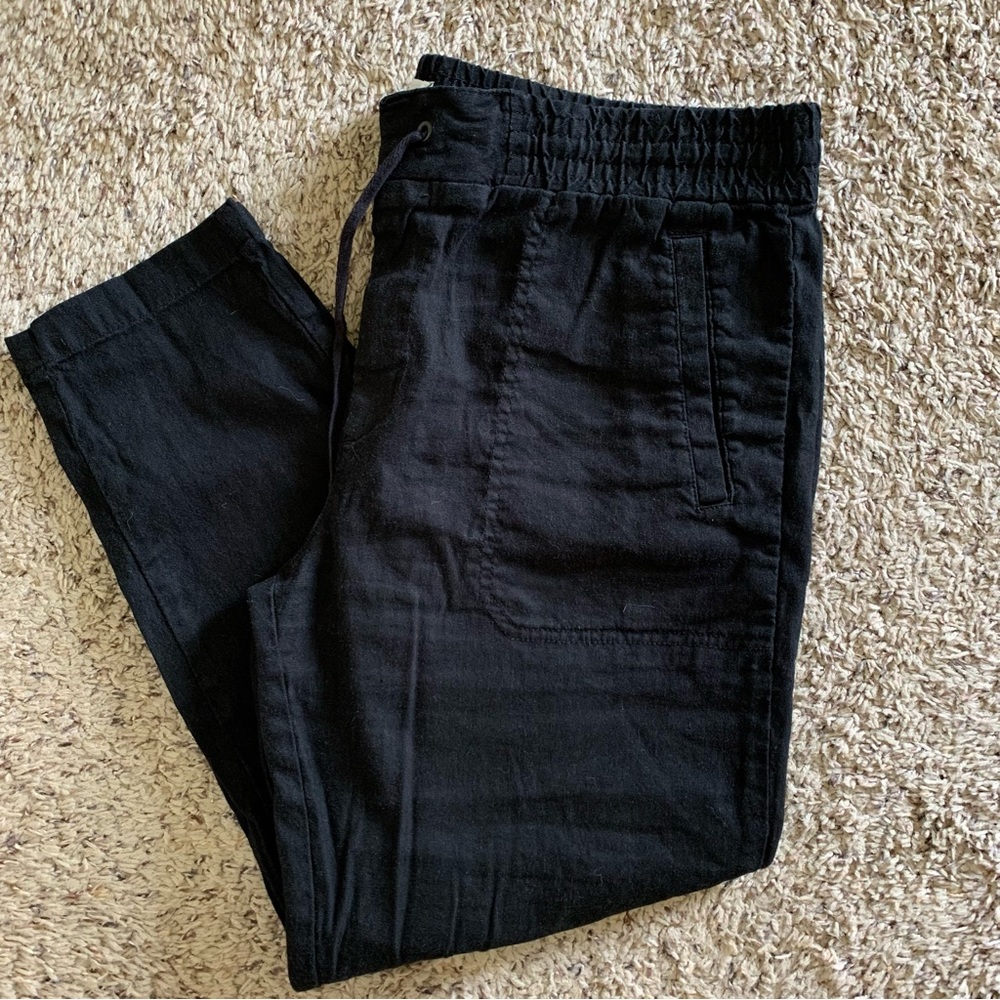 Loft Lou & Grey Linen Jogger Capris